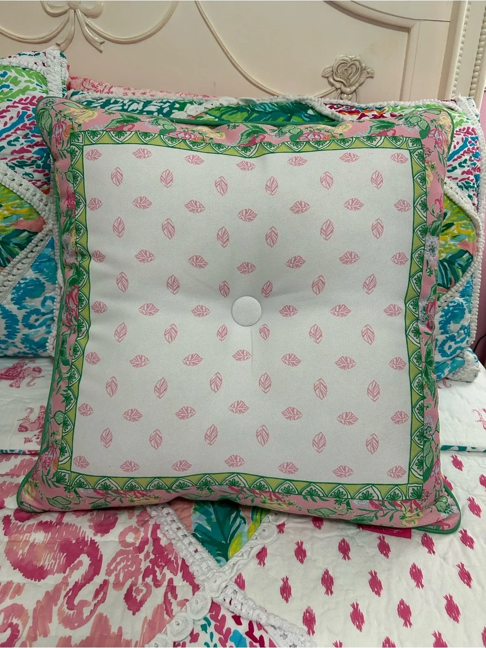 Set of 2 Lilly Pulitzer Via Amore Spritzer indoor/outdoor pillows 20x20
